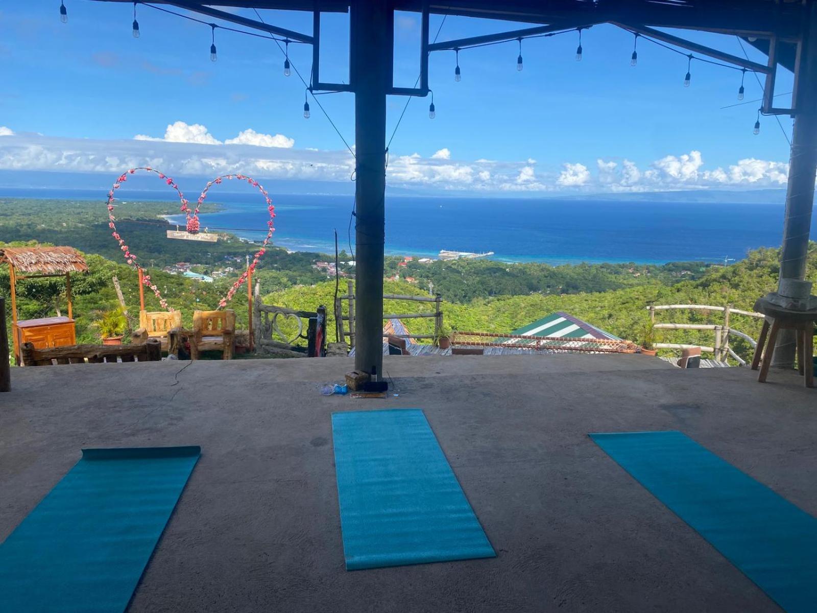 Thornton'S Sea View Cafe & Guesthouse Siquijor Exterior foto