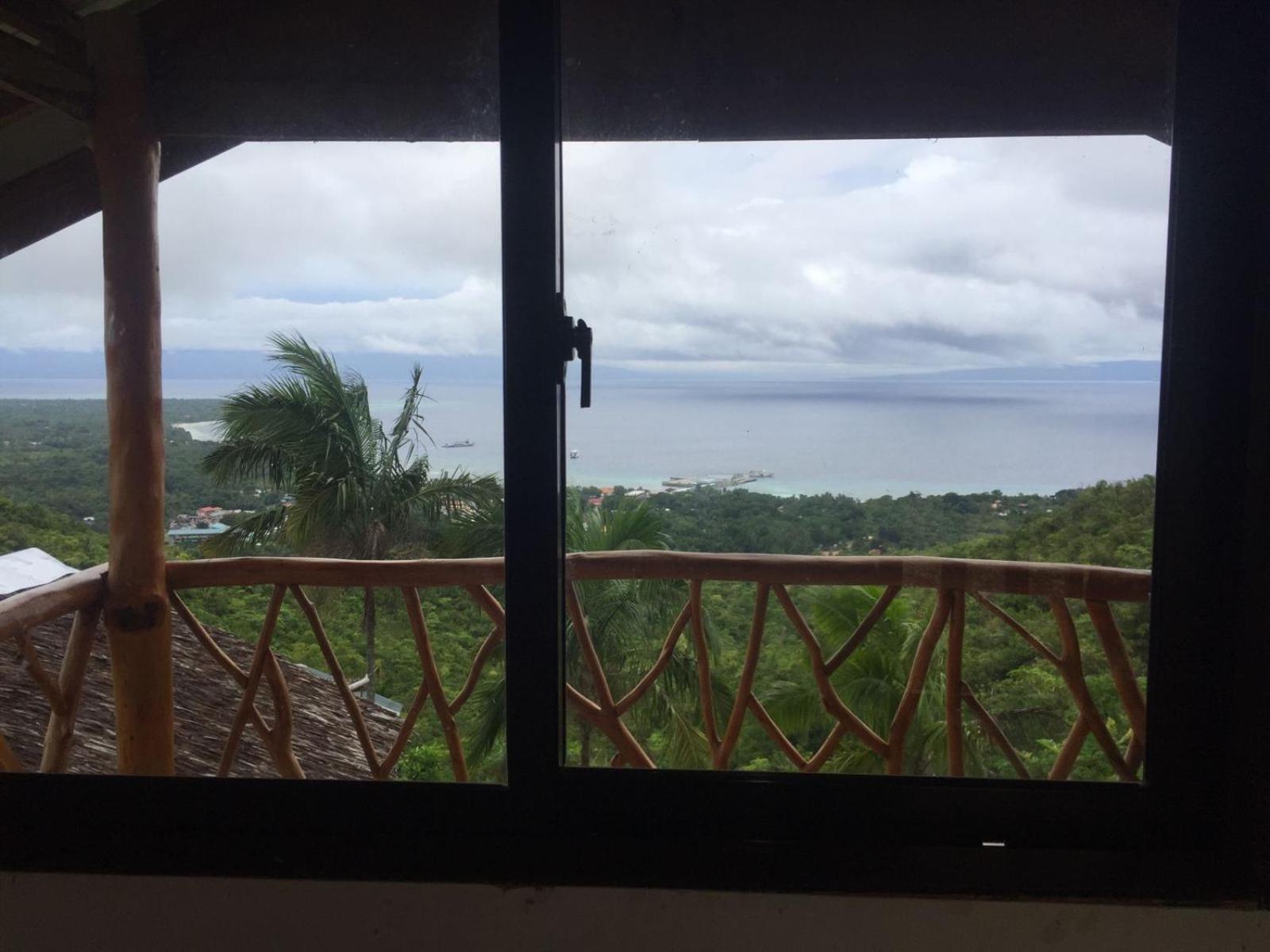 Thornton'S Sea View Cafe & Guesthouse Siquijor Exterior foto