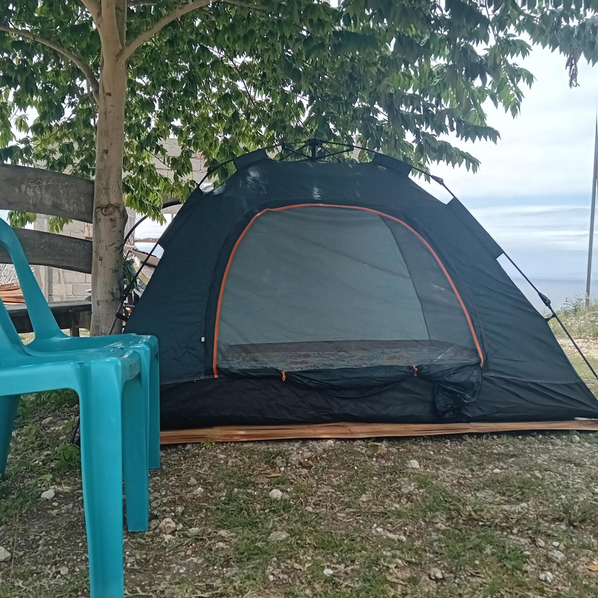Thornton'S Sea View Cafe & Guesthouse Siquijor Exterior foto