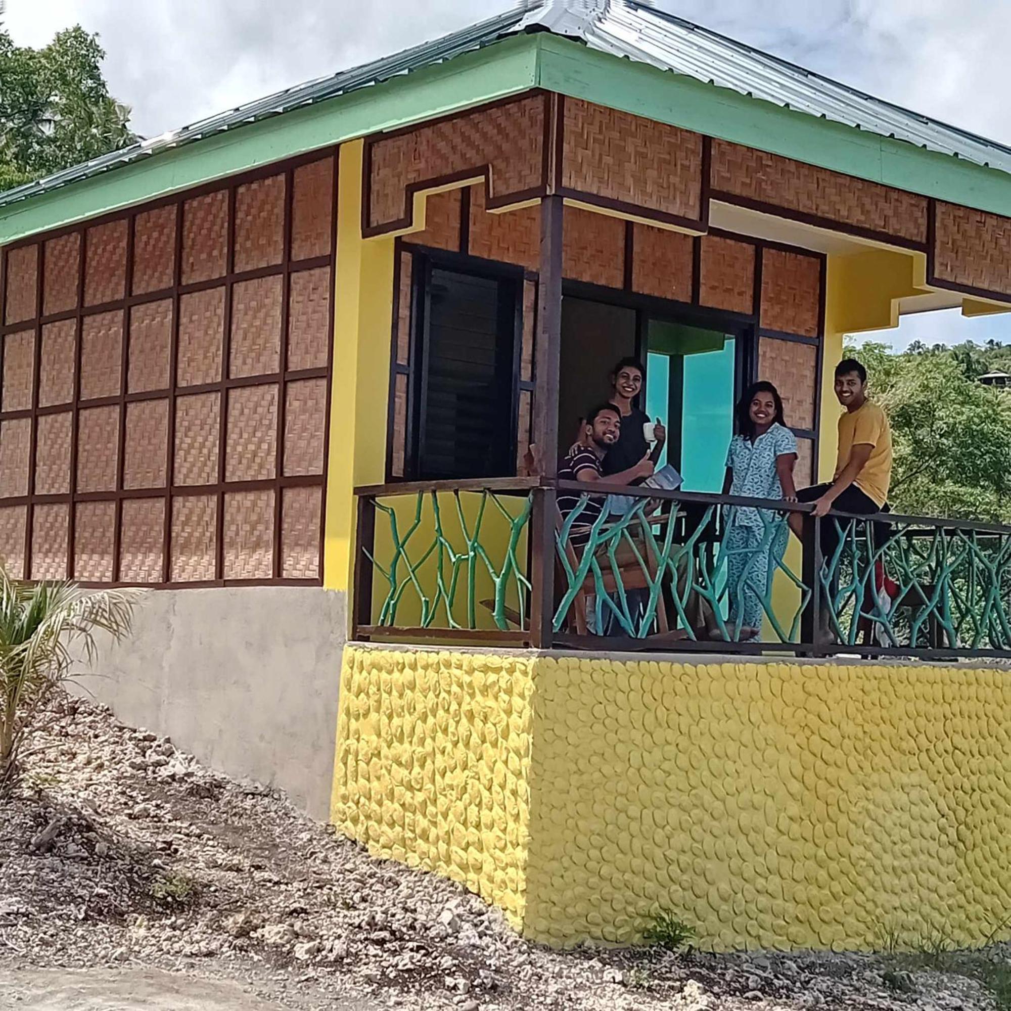 Thornton'S Sea View Cafe & Guesthouse Siquijor Exterior foto