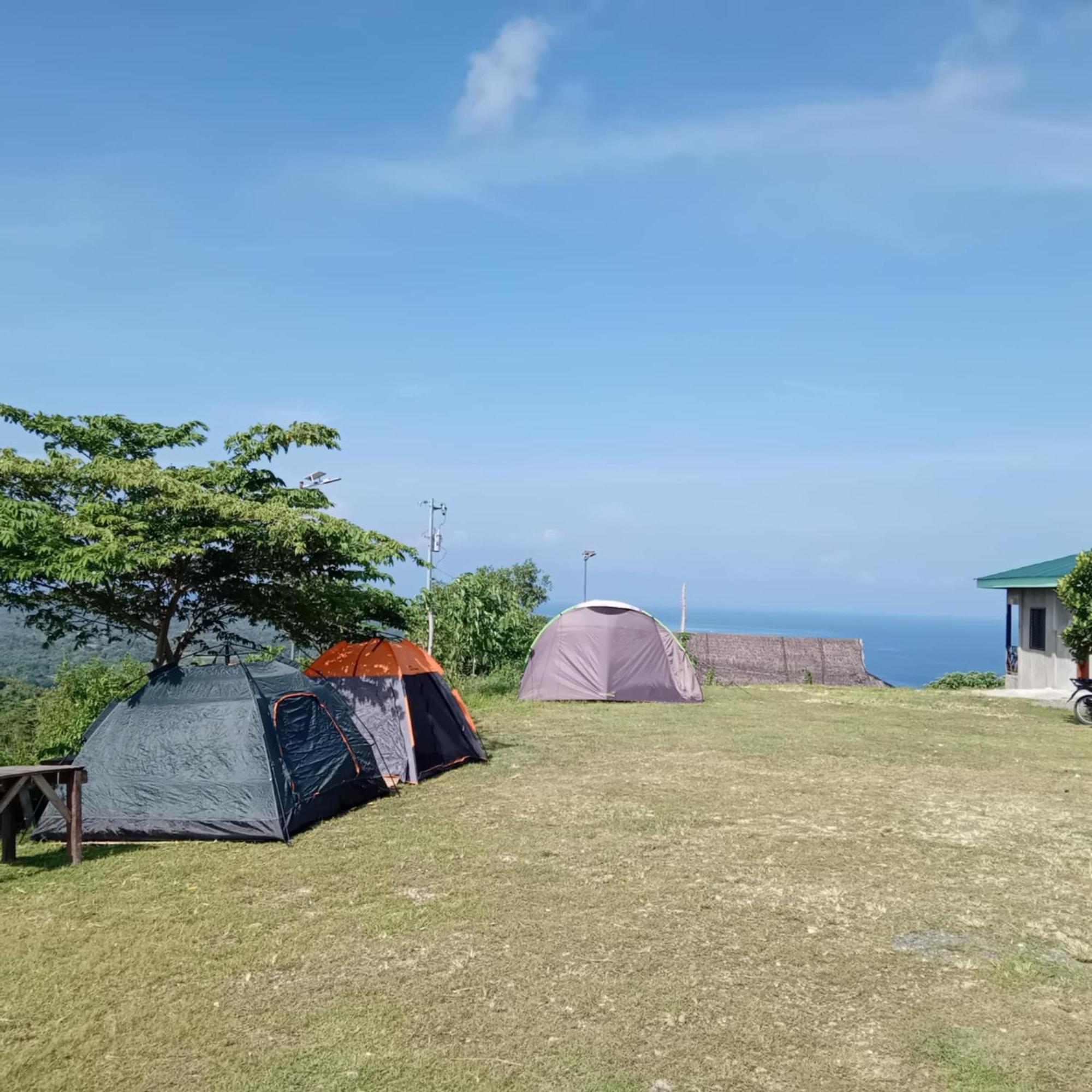 Thornton'S Sea View Cafe & Guesthouse Siquijor Exterior foto
